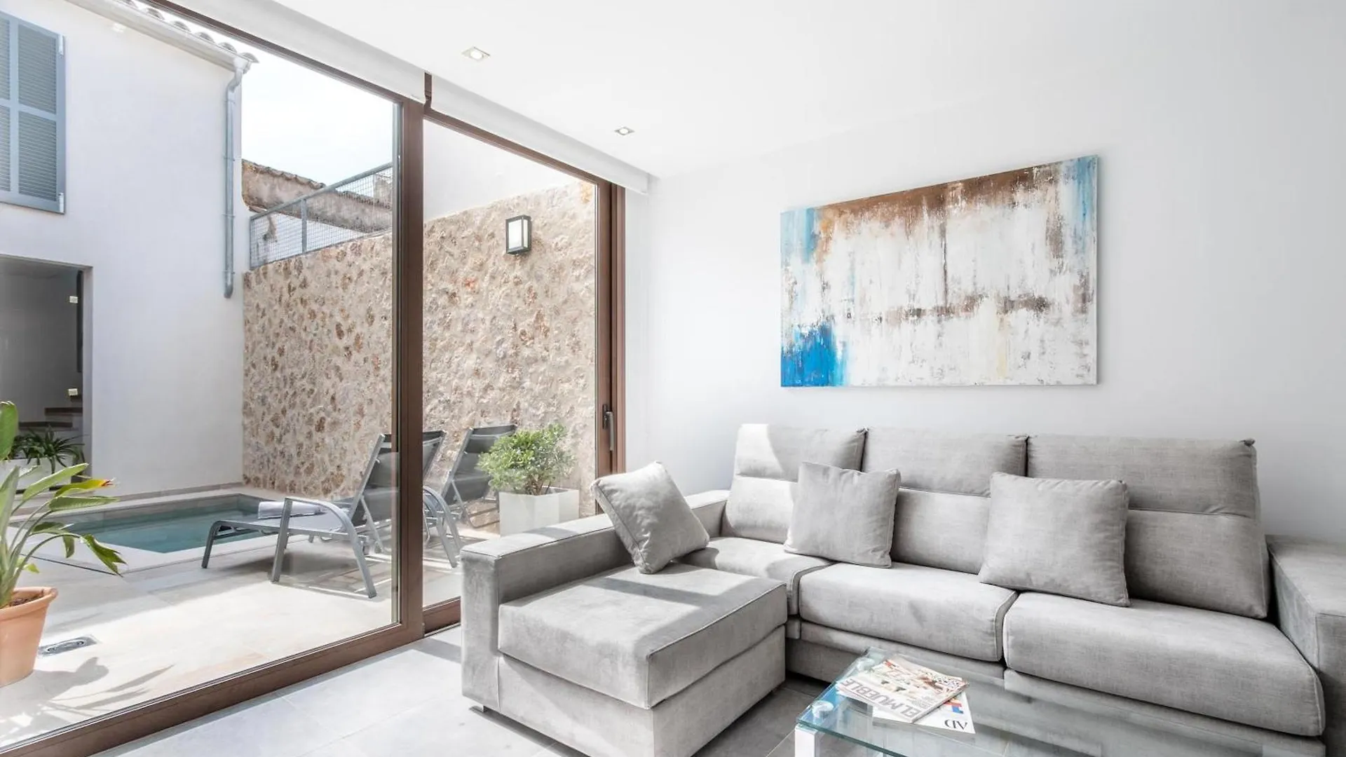 Historic Pollensa Townhouse Casa Bugera 3 Bedrooms Private Pool Walking Distance To Centre Španělsko